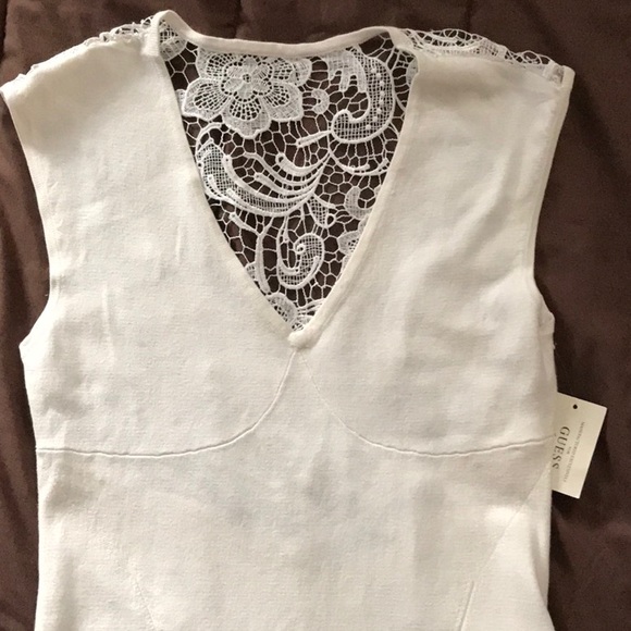 NEW GUESS Cap-Sleeve Lace Back Body-con Dress SZ L - Picture 4 of 5